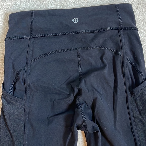 Lululemon Legging - Picture 3 of 5